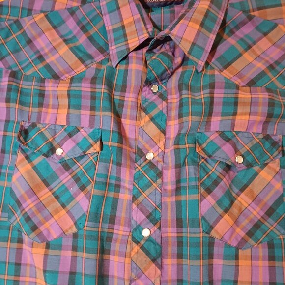 Vintage Men's XL Western Cowboy Shirt Wrangler 17.5-37 X-Long Tails Plaid Snap - Picture 2 of 7